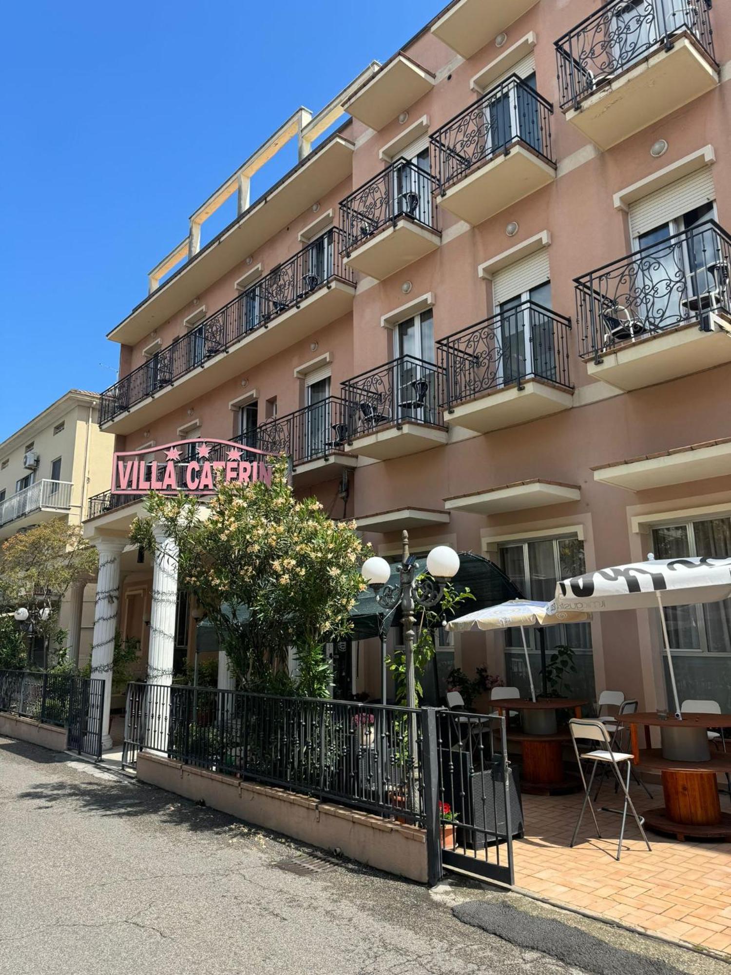 Hotel Villa Caterina Ріміні Екстер'єр фото